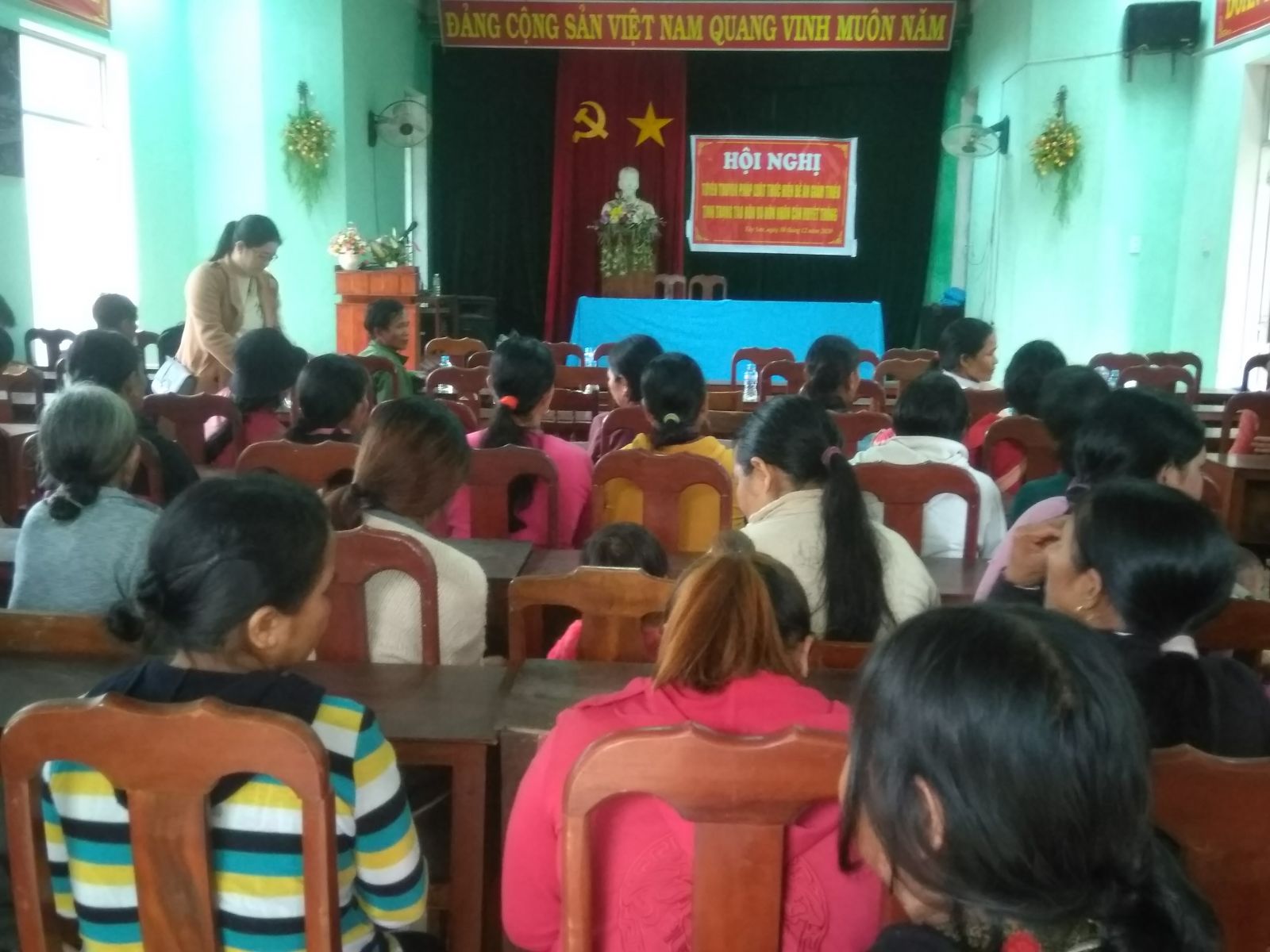 Tuyên truyền giảm thiểu tình trạng tảo hôn và hôn nhân  cận huyết thống vùng dân tộc thiểu số miền núi Vĩnh An