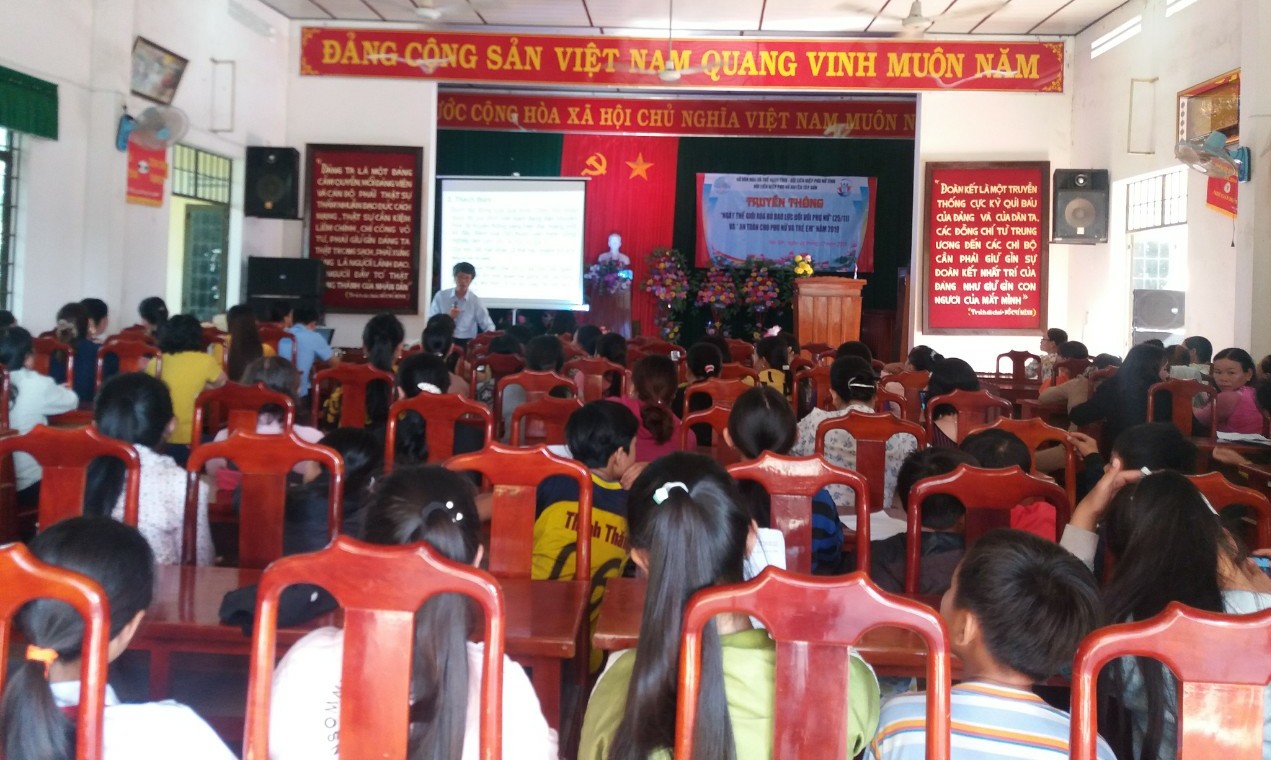 TRUYỀN THÔNG NGÀY THẾ GIỚI  XÓA BỎ BẠO LỰC VỚI PHỤ NỮ