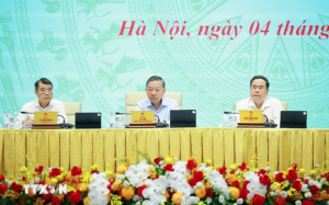 Tổng Bí thư, Chủ tịch nước Tô Lâm; Chủ tịch Quốc hội Trần Thanh Mẫn; Thủ tướng Chính phủ Lê Minh Hưng dự Phiên họp Chính phủ thường kỳ tháng 6 năm 2026 và Hội nghị Chính phủ với địa phương