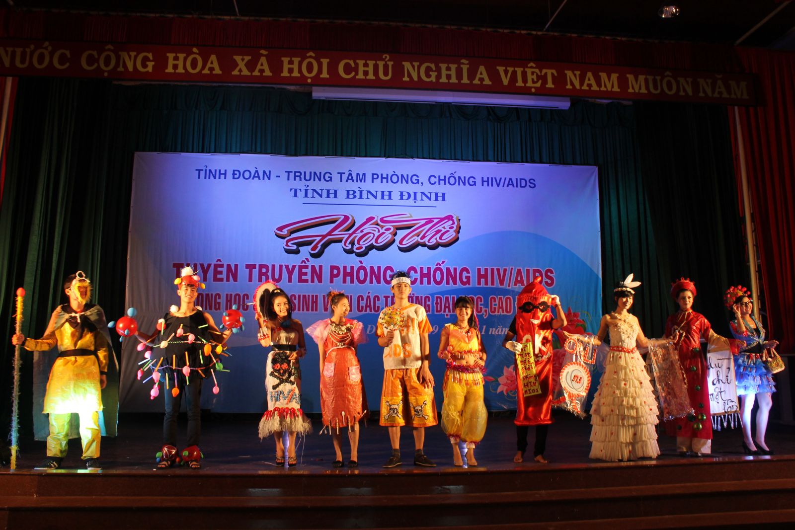 Tăng cường tuyên truyền, vận động quần chúng tham gia phòng, chống AIDS, ma túy, mại dâm