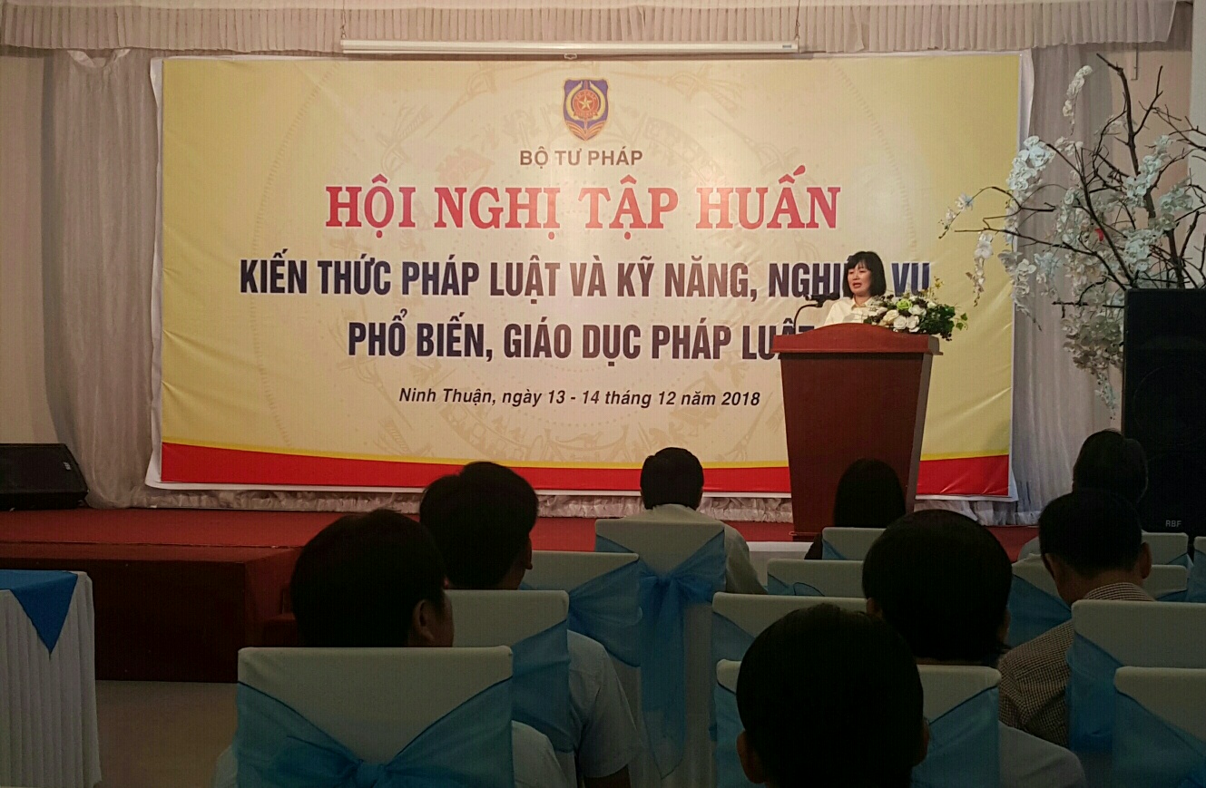 Hội nghị tập huấn kiến thức pháp luật và kỹ năng, nghiệp vụ phổ biến, giáo dục pháp luật