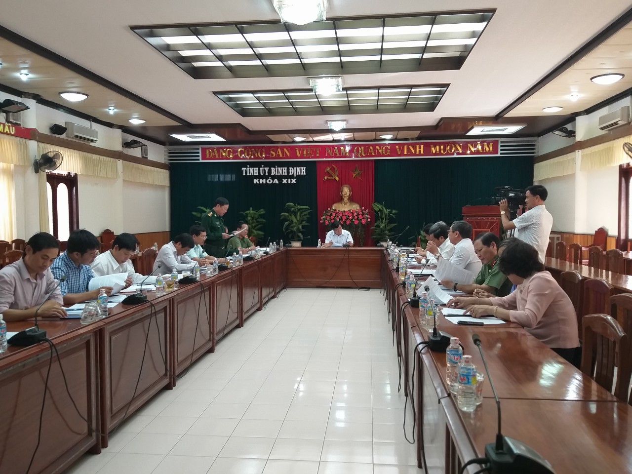 Đồng chí Nguyễn Thanh Tùng, Ủy viên Trung ương Đảng, Bí thư Tỉnh ủy, Trưởng ban Chỉ đạo CCTP tỉnh chủ trì phiên họp