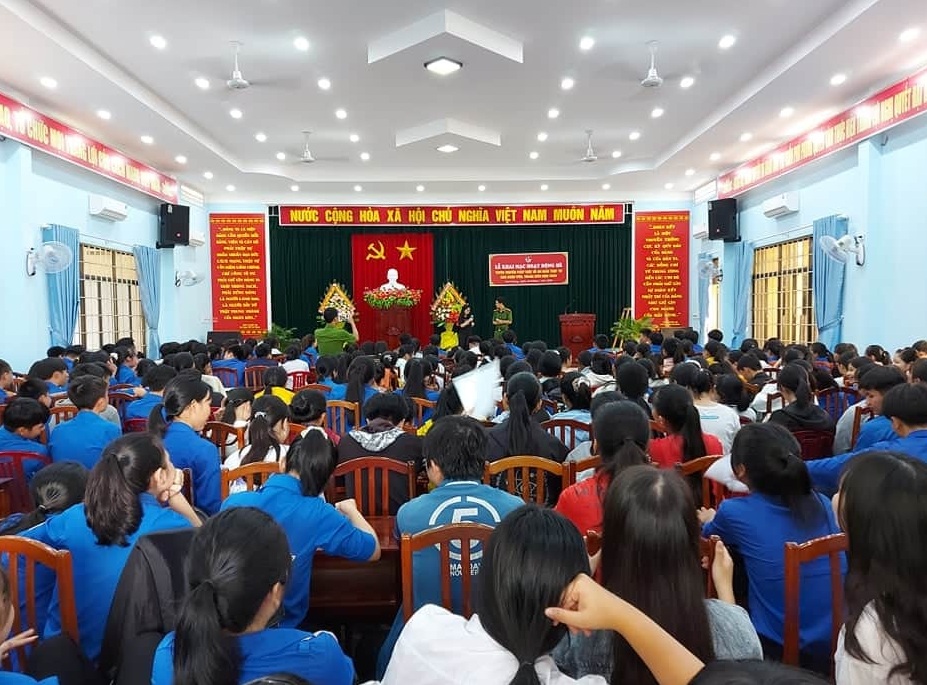Tuyên truyền pháp luật về phòng, chống  ma túy và Luật an toàn giao thông