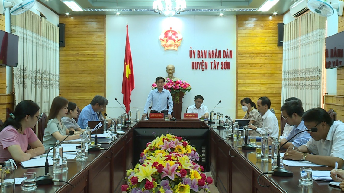 Vụ Pháp chế, Bộ Văn hóa – Thể thao và Du lịch kiểm tra thực hiện hương ước, quy ước tại huyện Tây Sơn