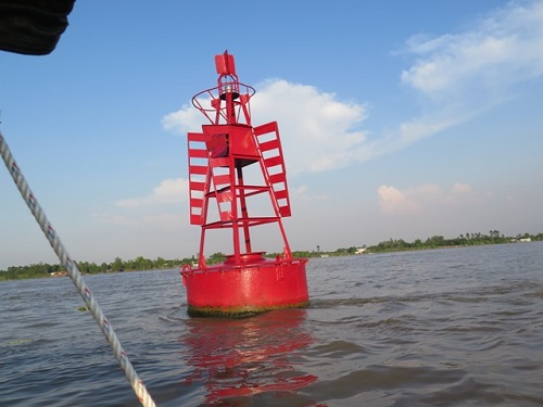 Thành lập đoàn kiểm tra liên ngành tổ chức kiểm tra việc tuân thủ các quy định của hoạt động giao thông đường thủy nội địa trên địa bàn tỉnh