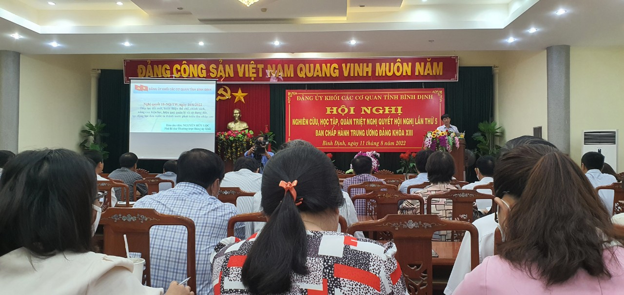 Quang cảnh hội nghị