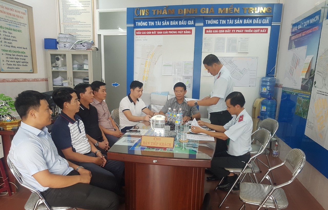 Công bố quyết định thanh tra chuyên ngành  đối với Công ty đấu giá hợp danh Bình Định