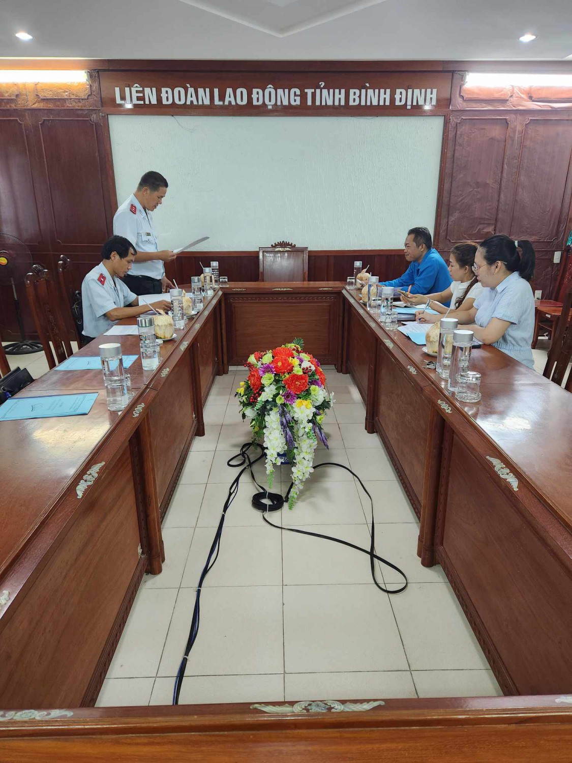 Công bố Quyết định thanh tra Trung tâm tư vấn pháp luật Liên đoàn lao động tỉnh Bình Định