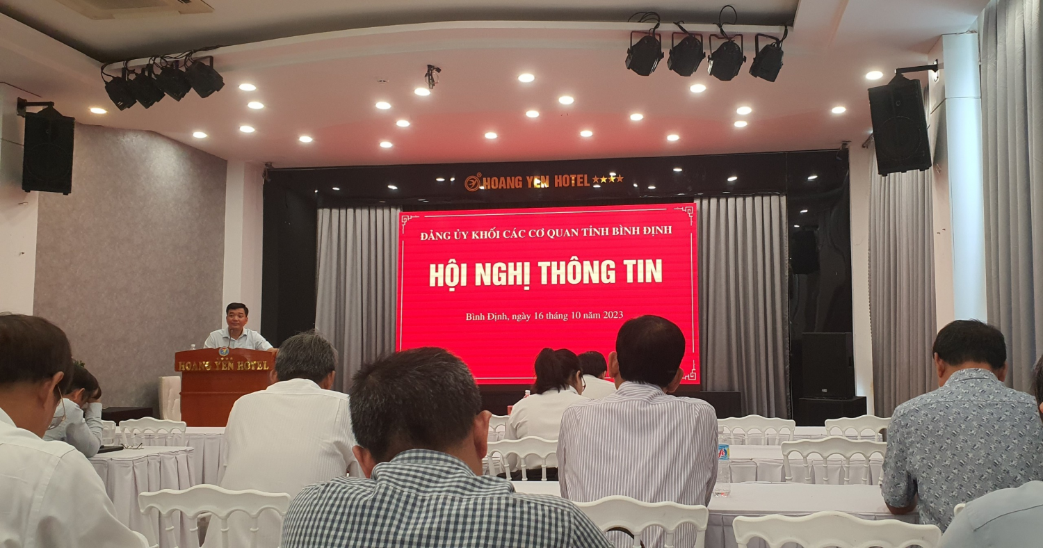 Quang cảnh hội nghị
