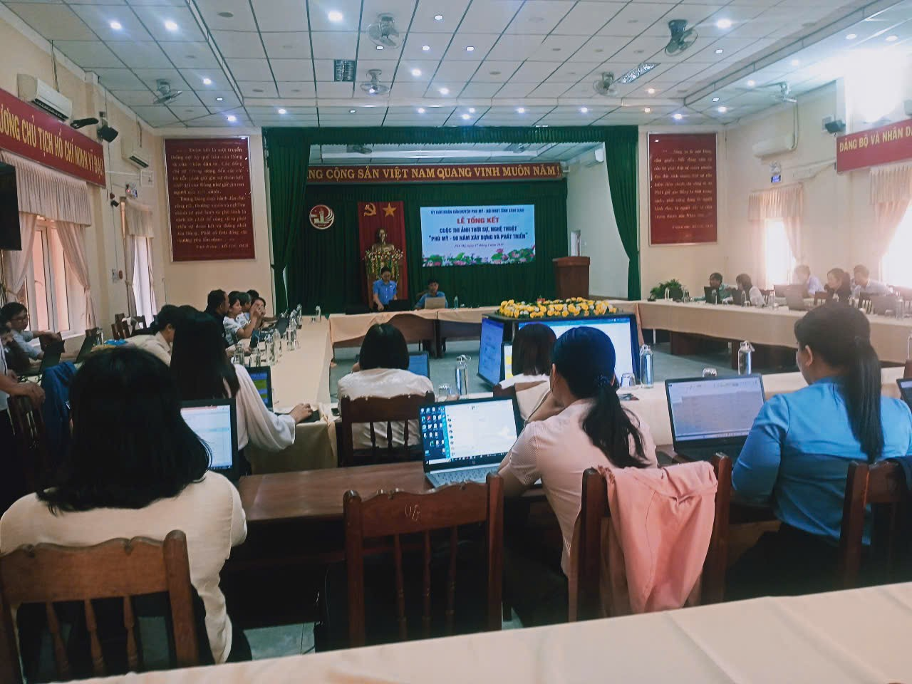 (Ngày làm việc chung của đội ngũ công chức tư pháp các xã tại huyện)